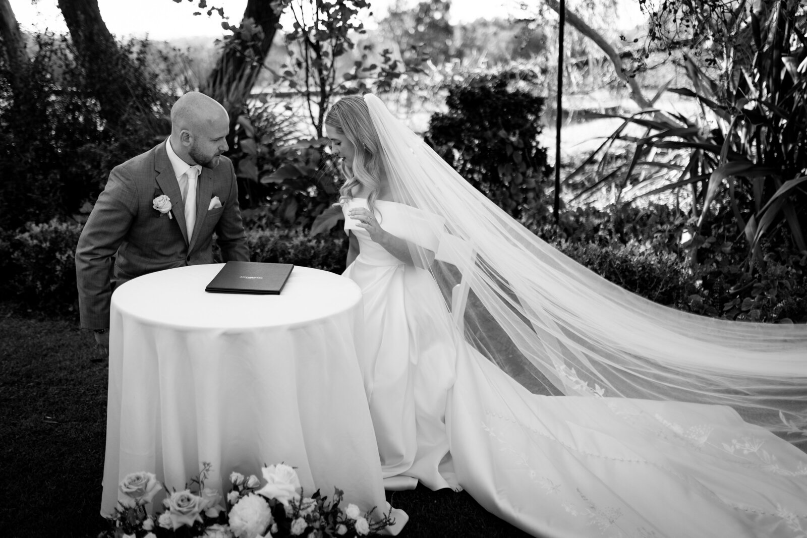250524-Julia-Harry-Rexvil-Photography-Adelaide-Wedding-Photographer-354