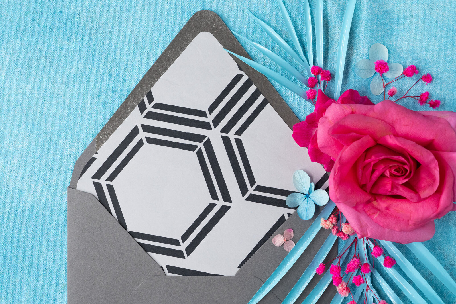 wedding-envelope-liner-geometric