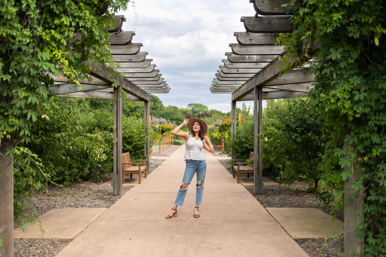 Kansas_City_Senior_Graduate_Photographer-21