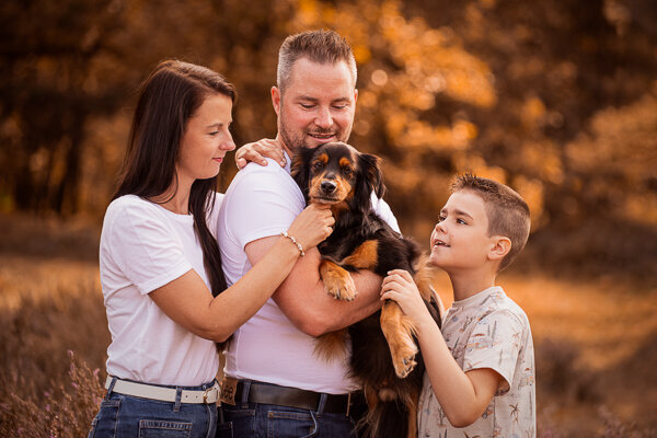 Gezinsfotoshoot met je kinderen en dieren