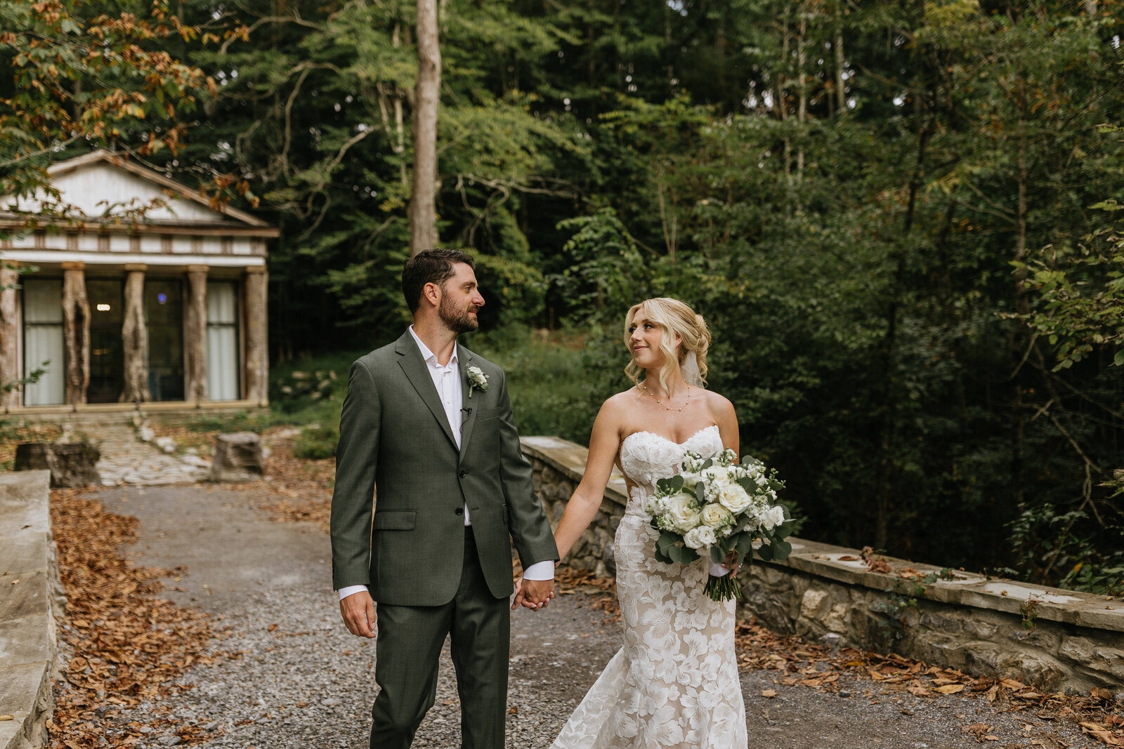 East-Tennessee-Wedding-Photographer-Videographer-Radiant-Mountain-Media-533