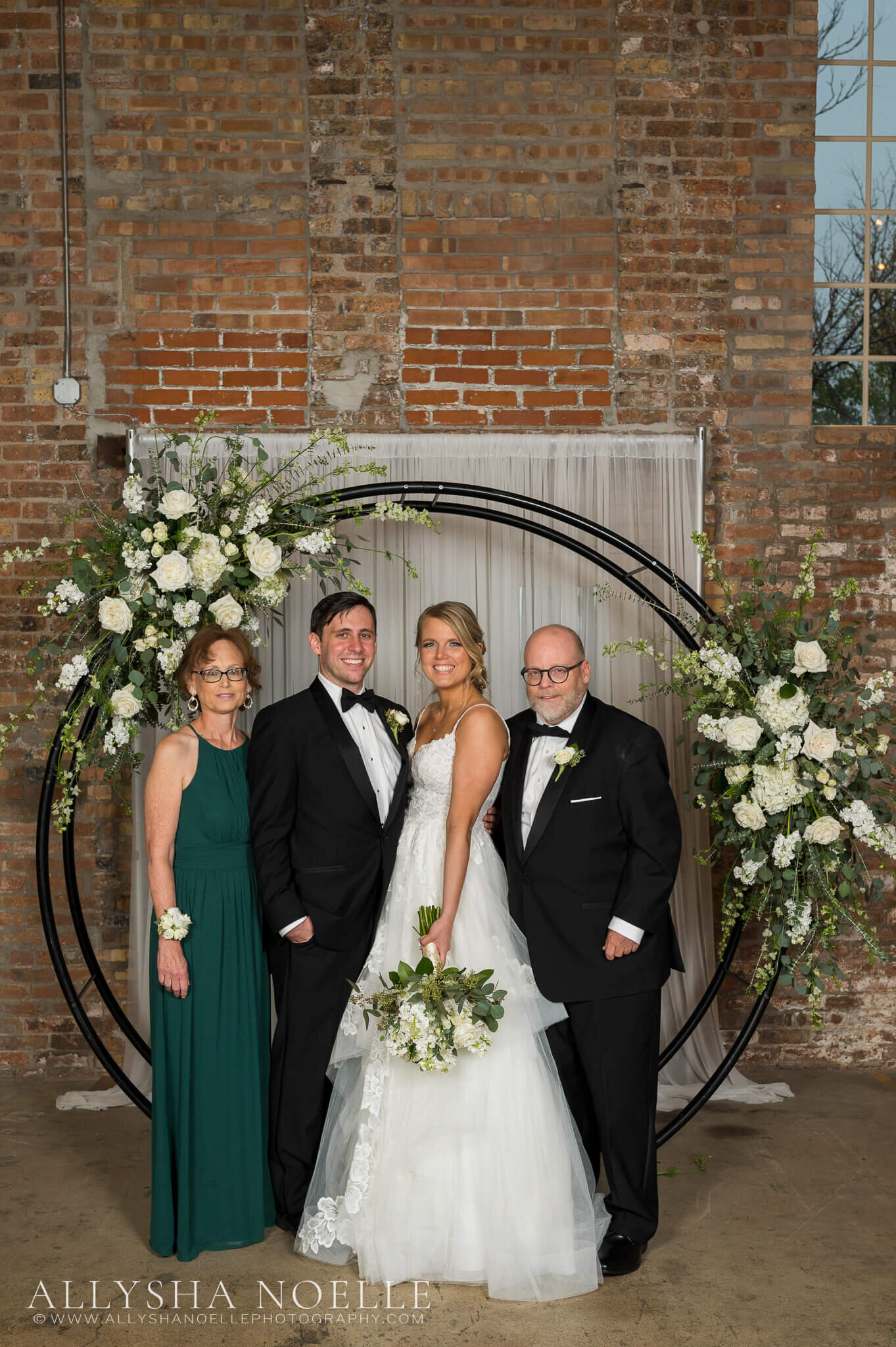 Wedding-at-The-Factory-on-Barclay-in-Milwaukee-0632