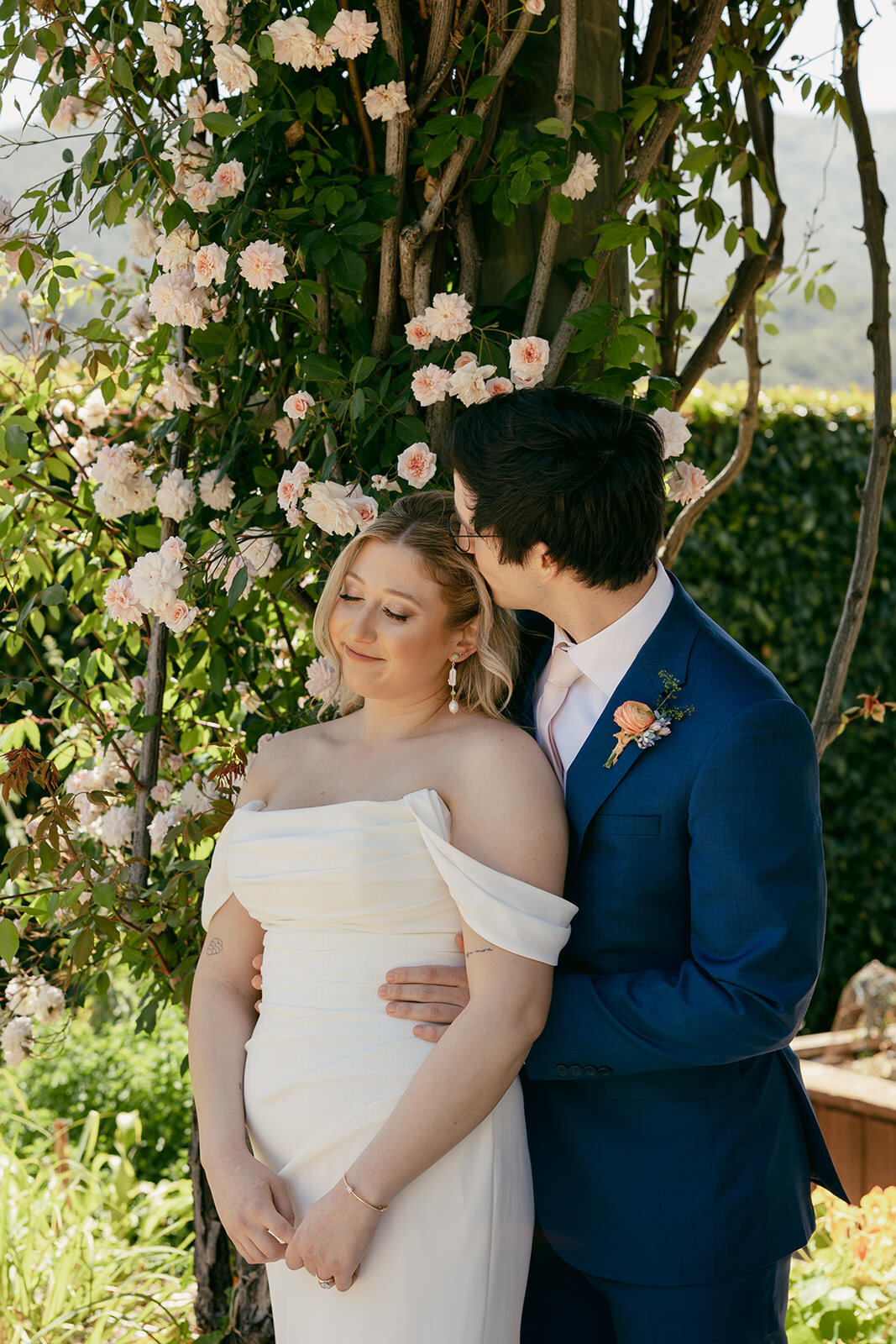 Colorful Bernardus Spring Wedding21