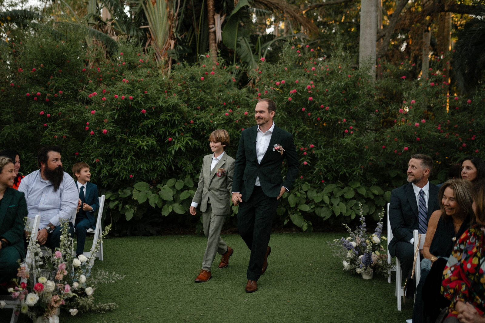 TheWolfesWeddingPreviews-148