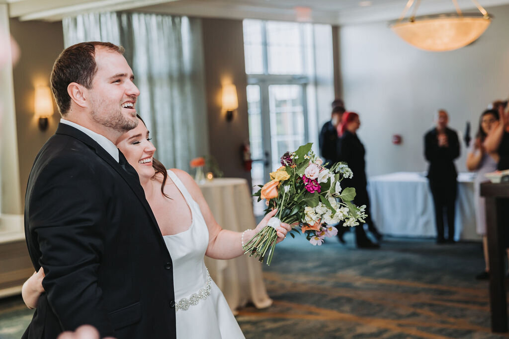 ErinandMike-MariahKastenPhoto-MichiganWeddingPhotographer-233