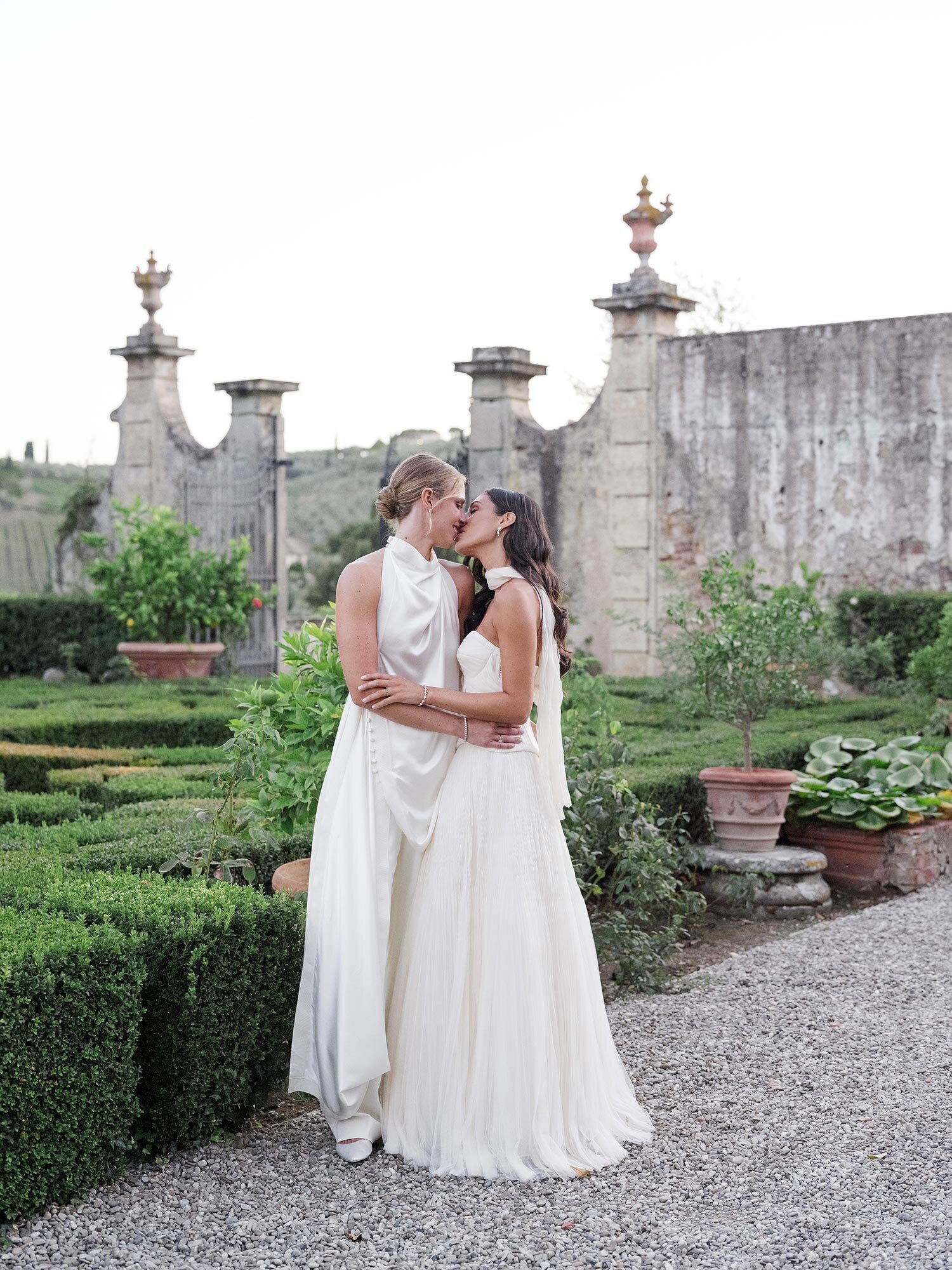 002_emily_shelby_wedding_preview