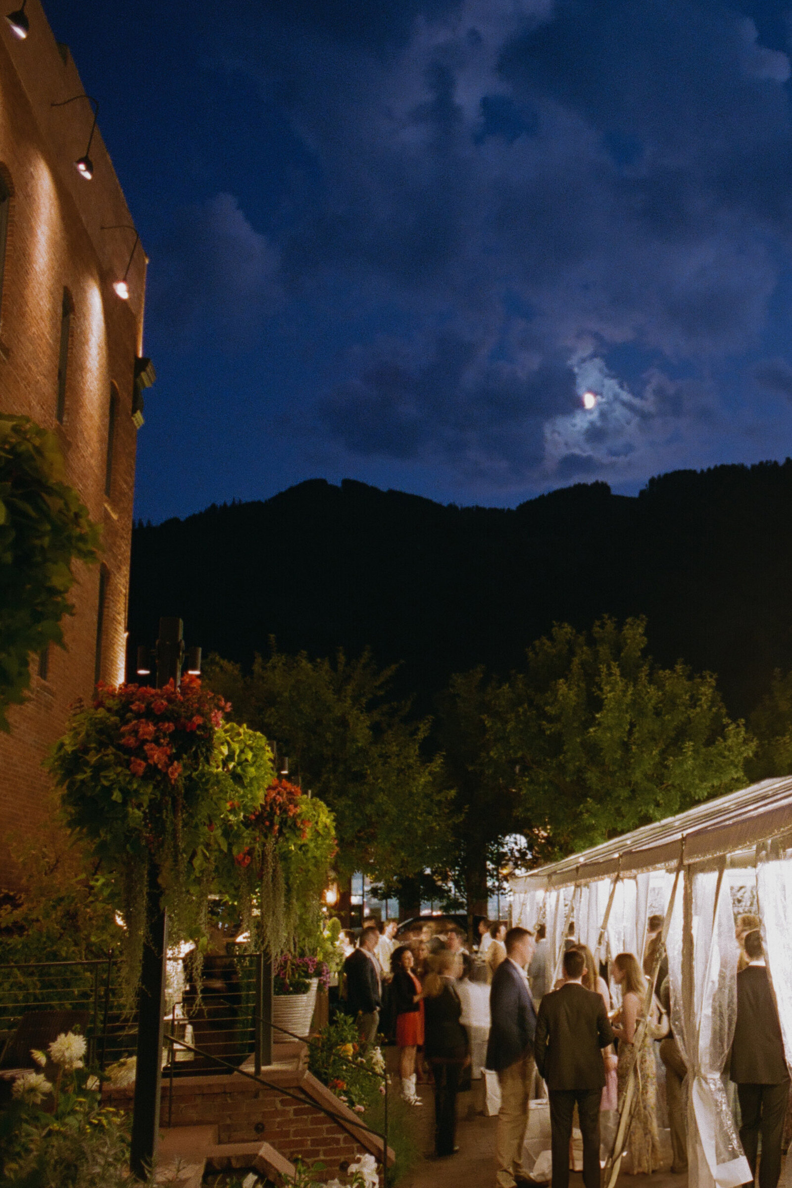 Film-Wedding-Photos-0014