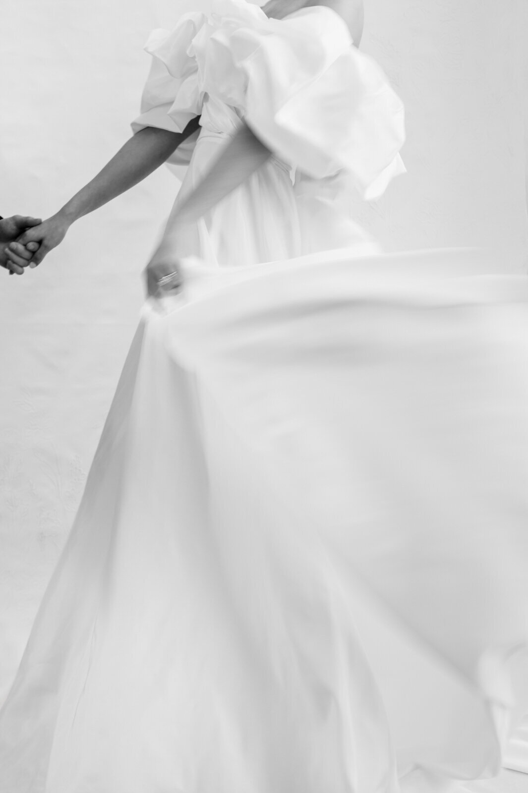 Detroit-Wedding-Photographer-Kaitlyn-Cole-4