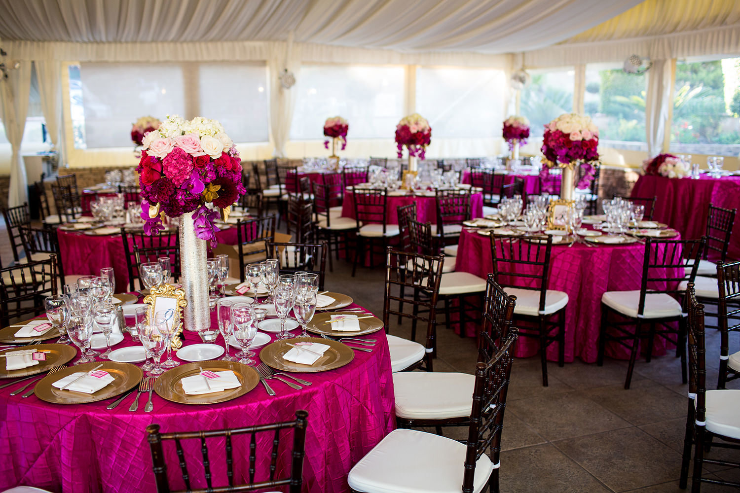 reception room at los willows with pink and white tables