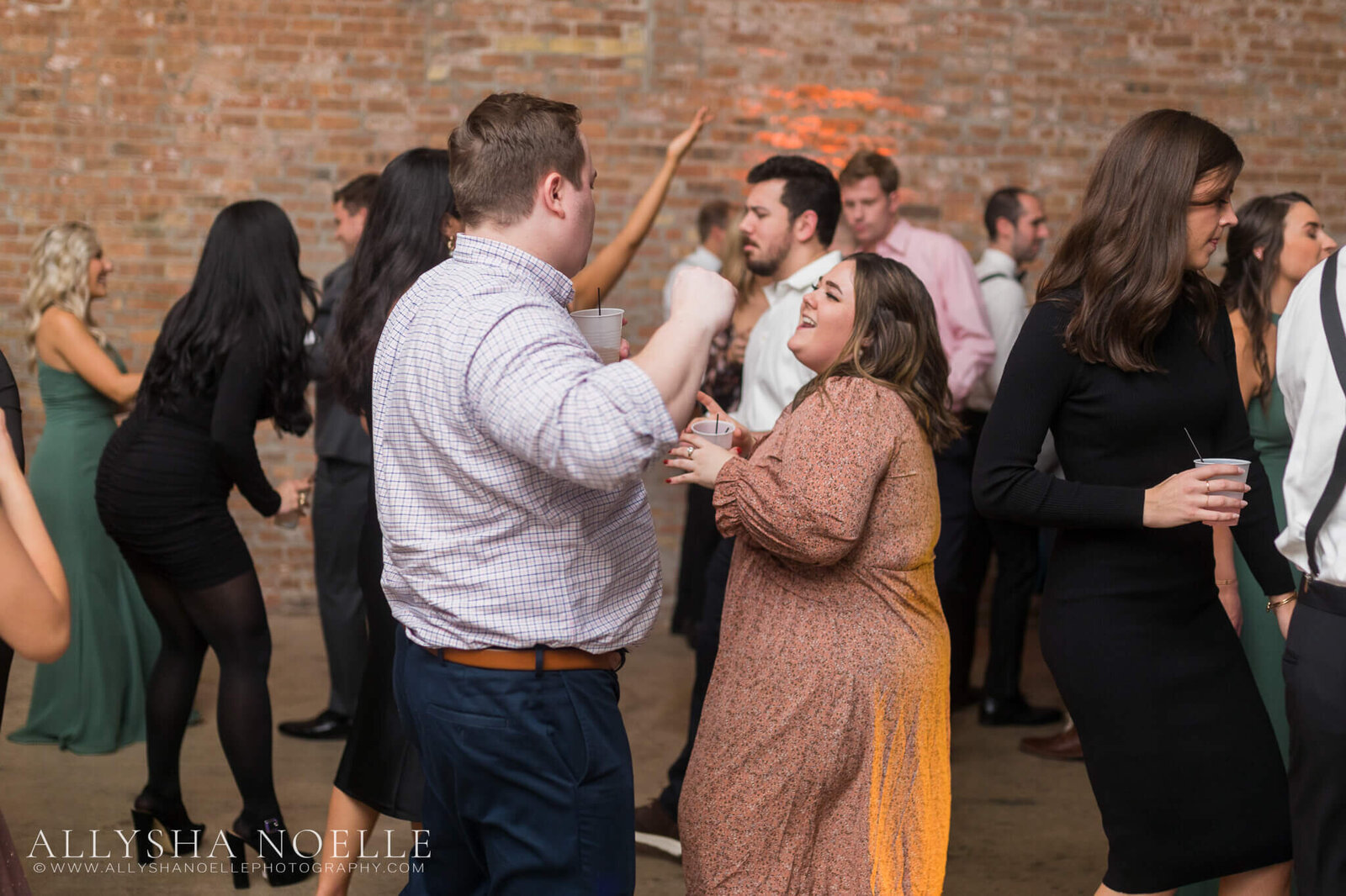 Wedding-at-The-Factory-on-Barclay-in-Milwaukee-1298