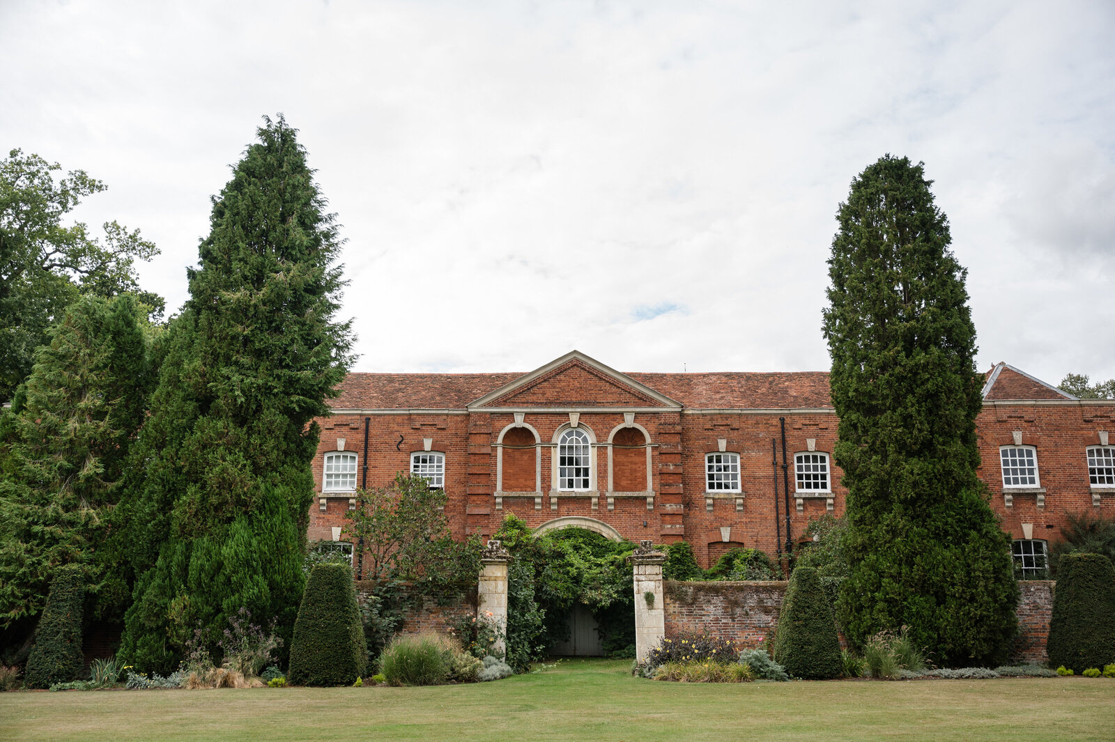 Chicheley-Hall-wedding-photography-1003