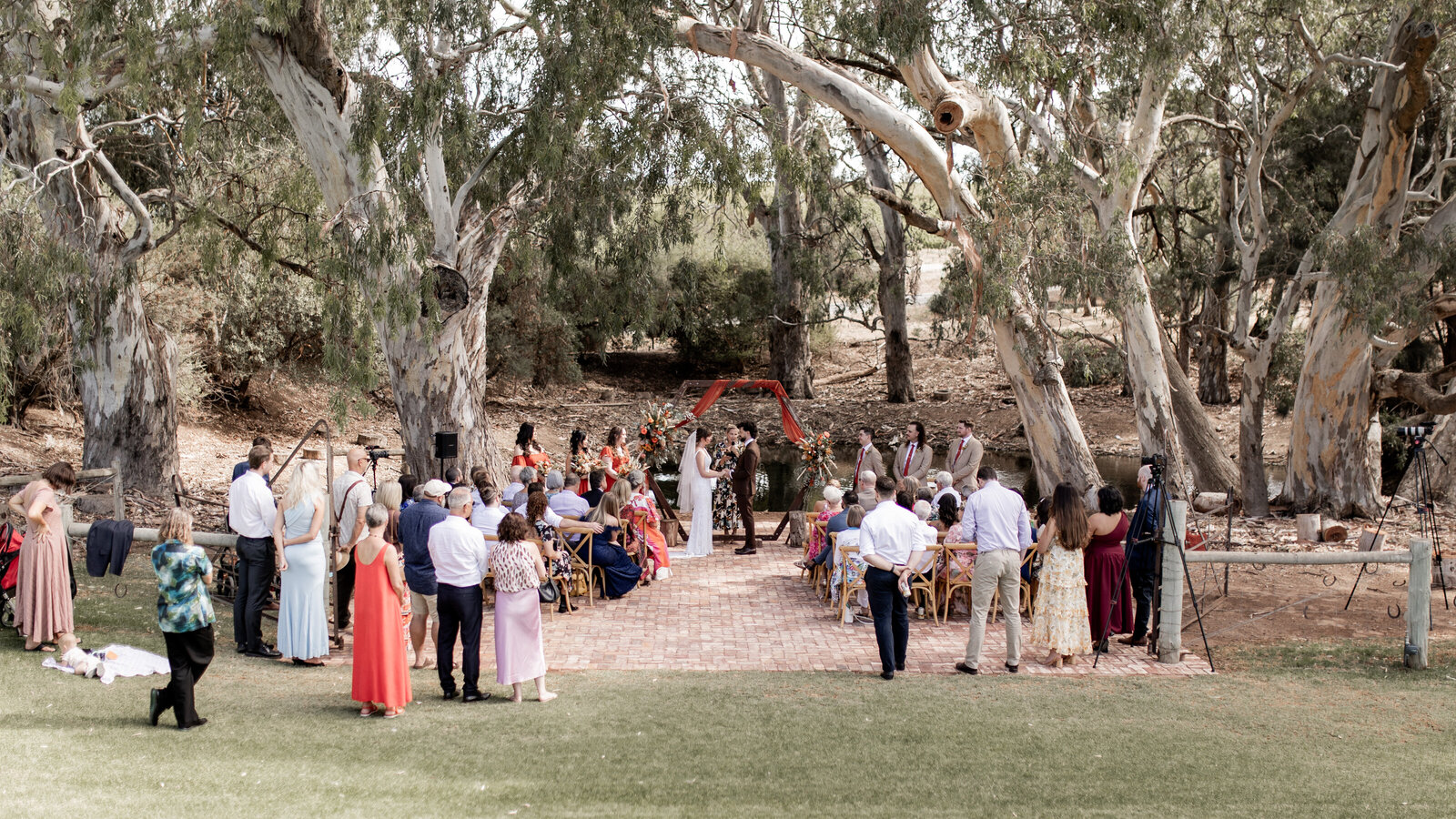 250226-Shelly-Tom-Rexvil-Photography-Adelaide-Wedding-Photographer-348