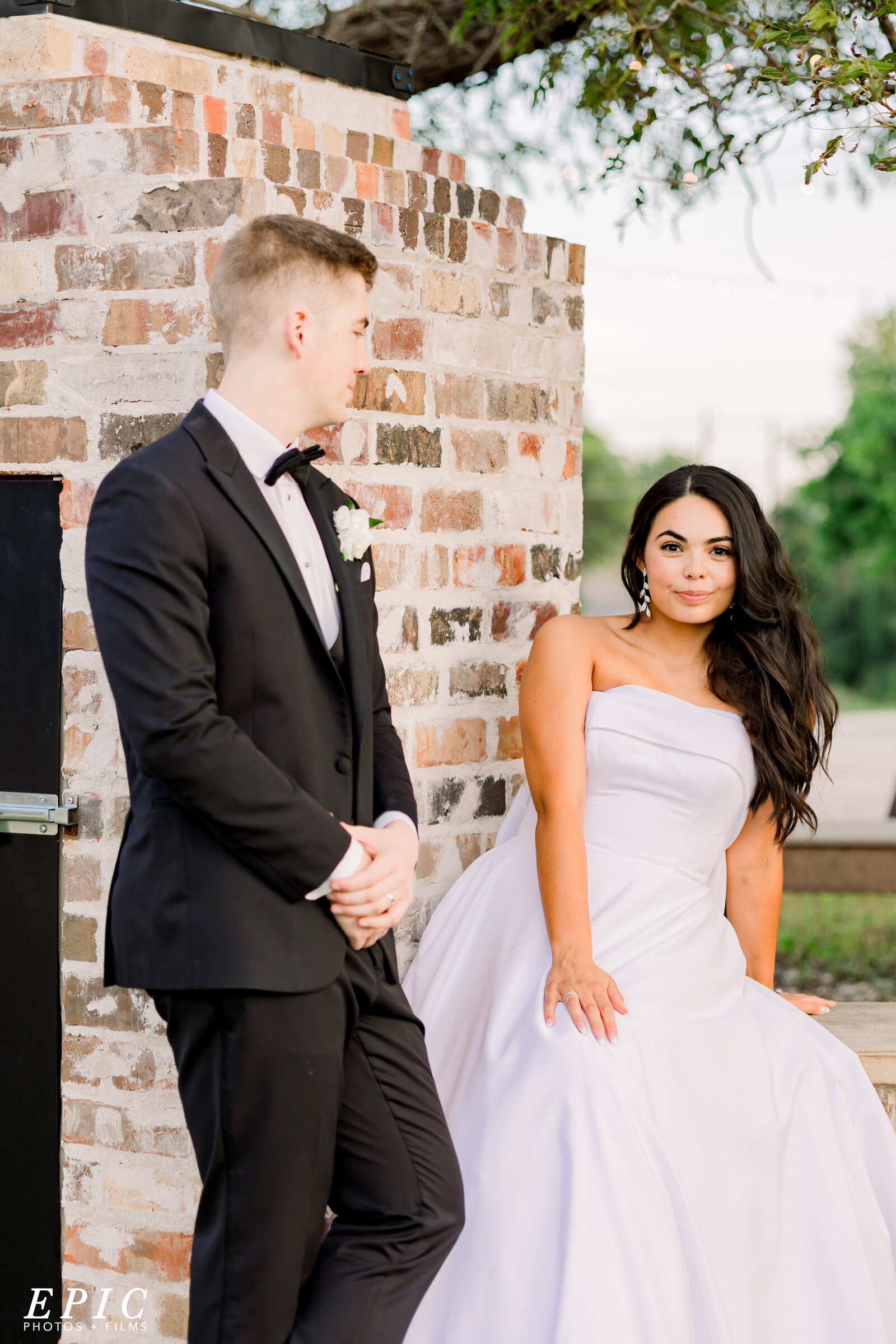 VICTORIA & BRETT-2130