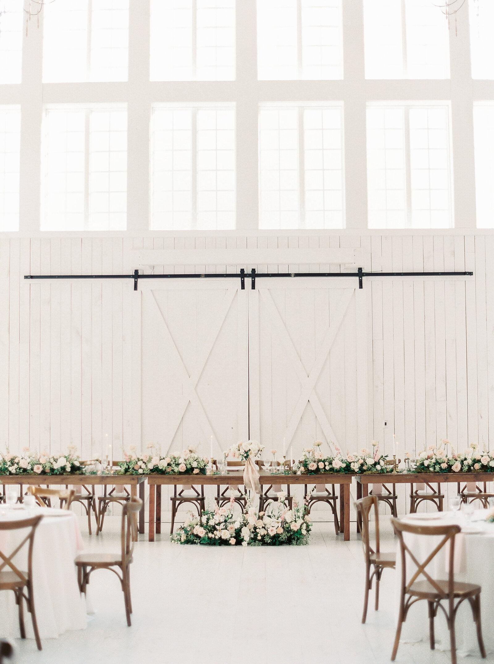 White Sparrow Barn_Lindsay and Scott_Madeline Trent Photography-0106
