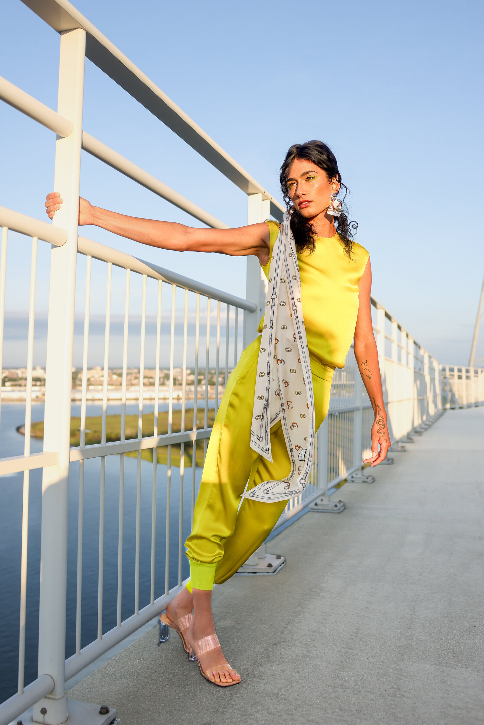 CINÉ fashion editorial, yellow story, Charleston