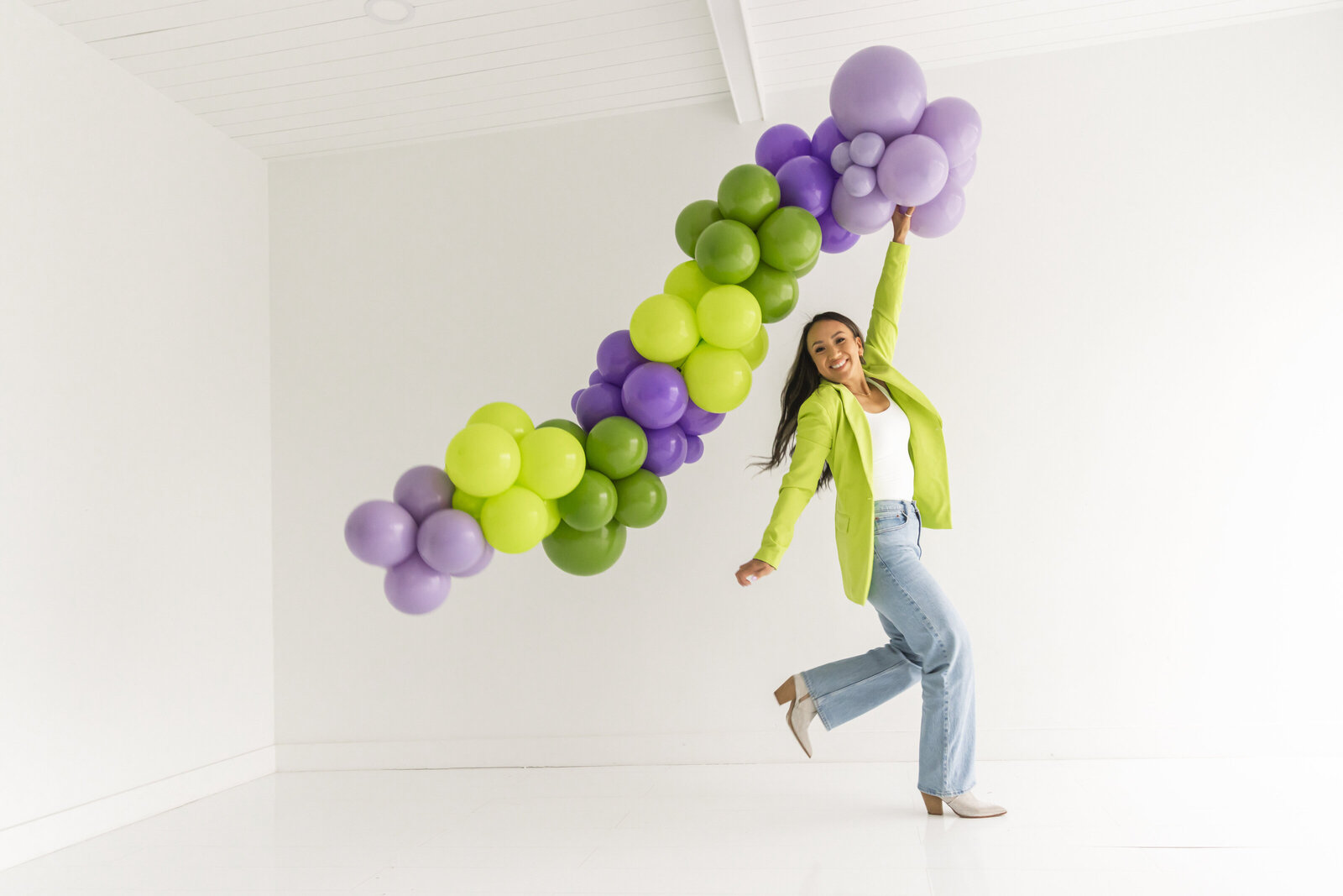Subtle Flex Designs - Lynden Balloon Decorations