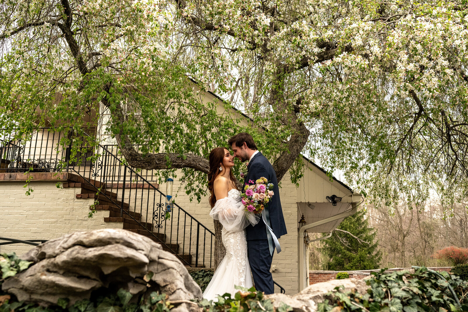 Indiana_wedding_photographer_evie_jill_photography_blueberry_hill_estate-055
