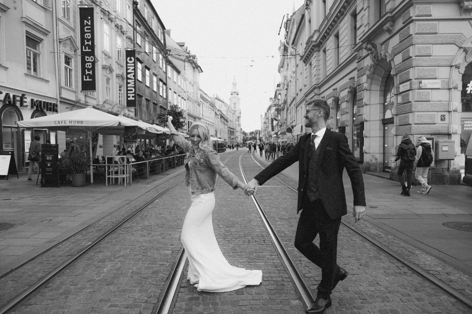 s-a_191023_hochzeit-graz_standesamt-graz_hochzeitsfotograf_c_pixellicious-353