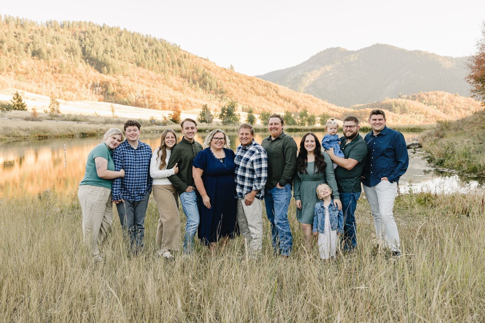 EXTENDED FAMILY REGIE ANN WITH KYLEE ANN STUDIOS0028