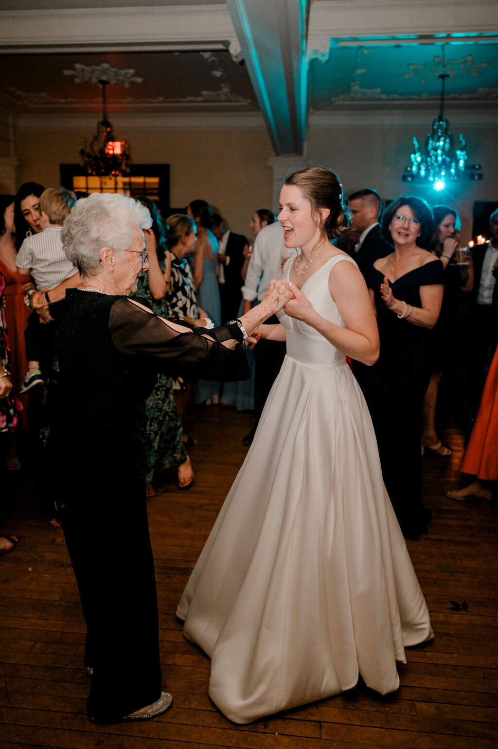 ChrisMargaretWedding-375