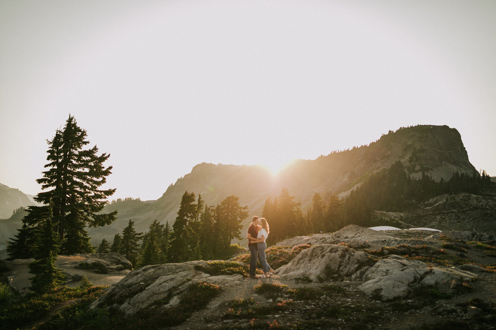 Langley Engagement Photo, Mountain engagement photo