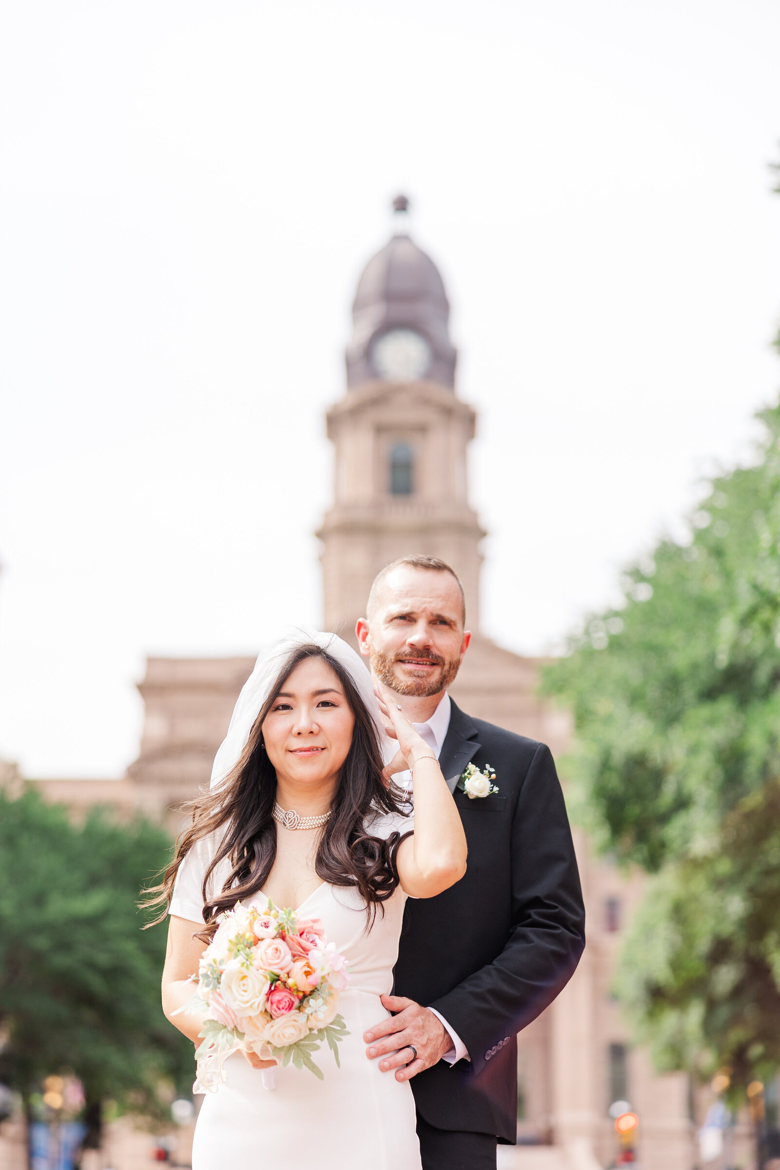 Couple-intimate-wedding-photoshoot