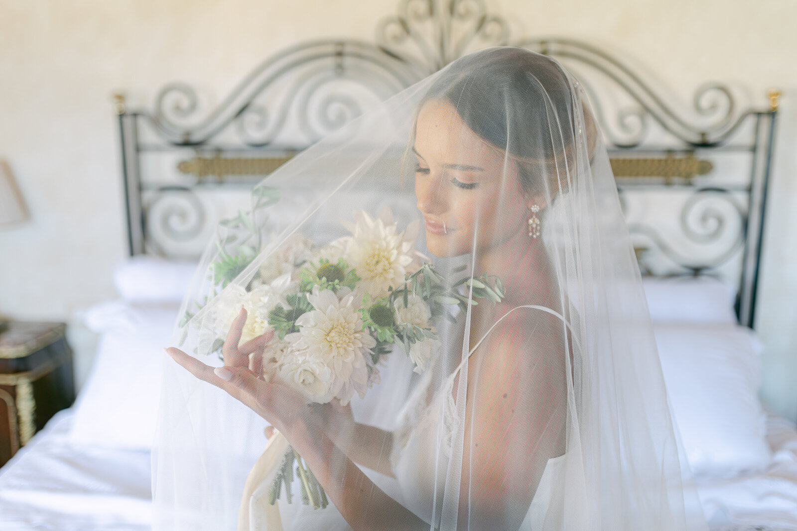 104 - Getting Ready Photos - Maila Enea Events - Wedding - Villa Del Gattopardo Hotel - Palermo_ Italy - Joana Senkute Photography