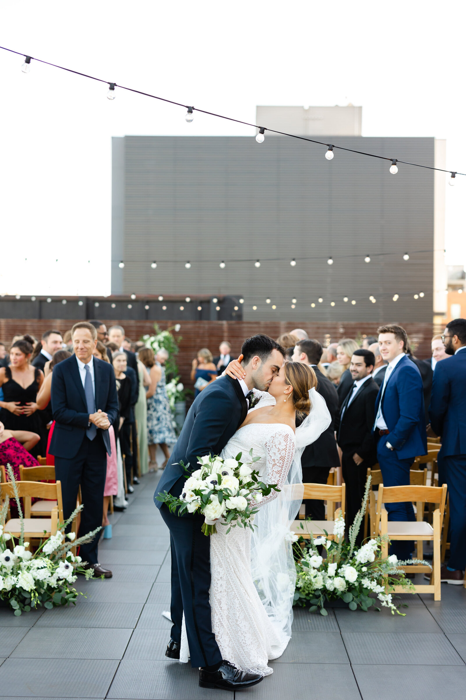 Black-white-green-modern-wedding-83