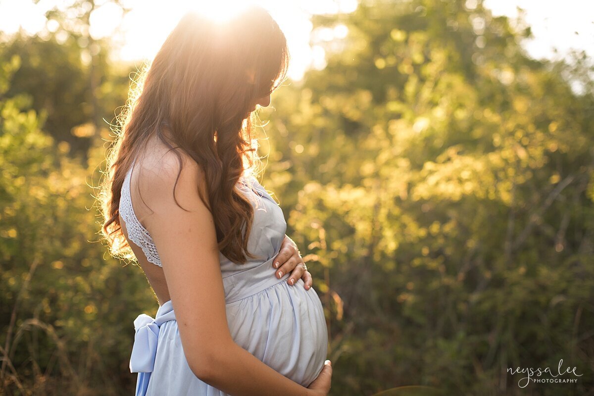 Pregnant Mother in beautiful light on Mercer Island, WA