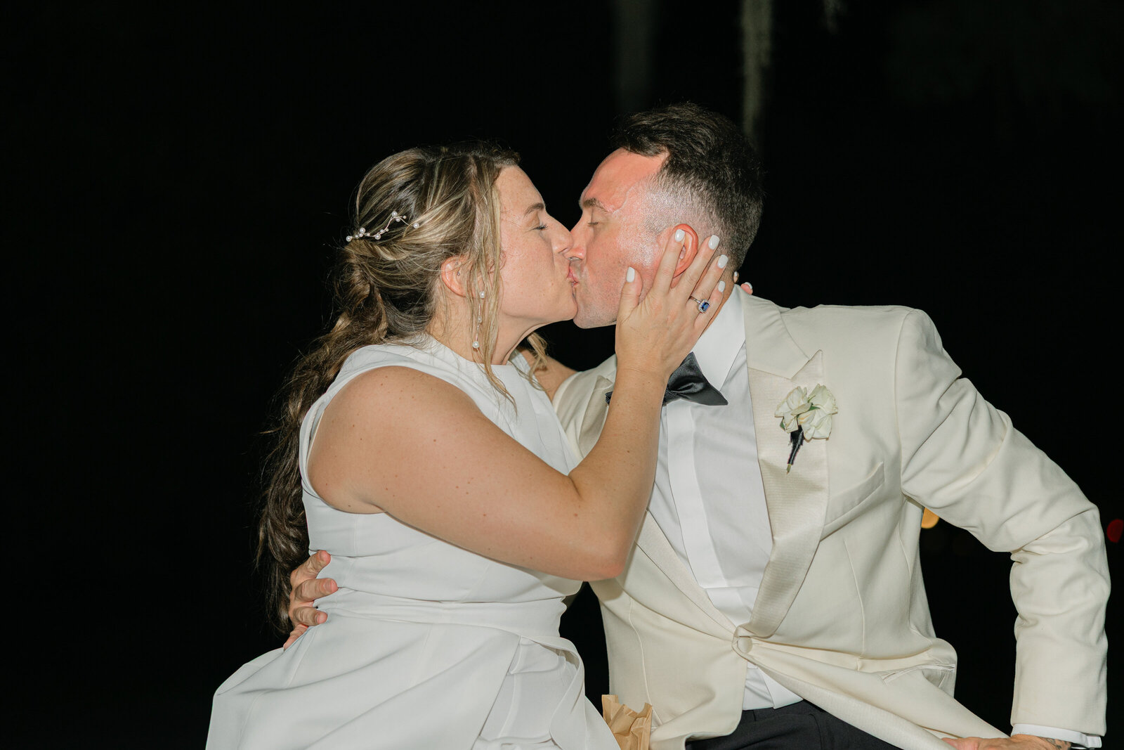 6-20-kailey-michael-rehearsal-Darian-Reilly-photogaphy-intimate-destination-wedding-photographer-140