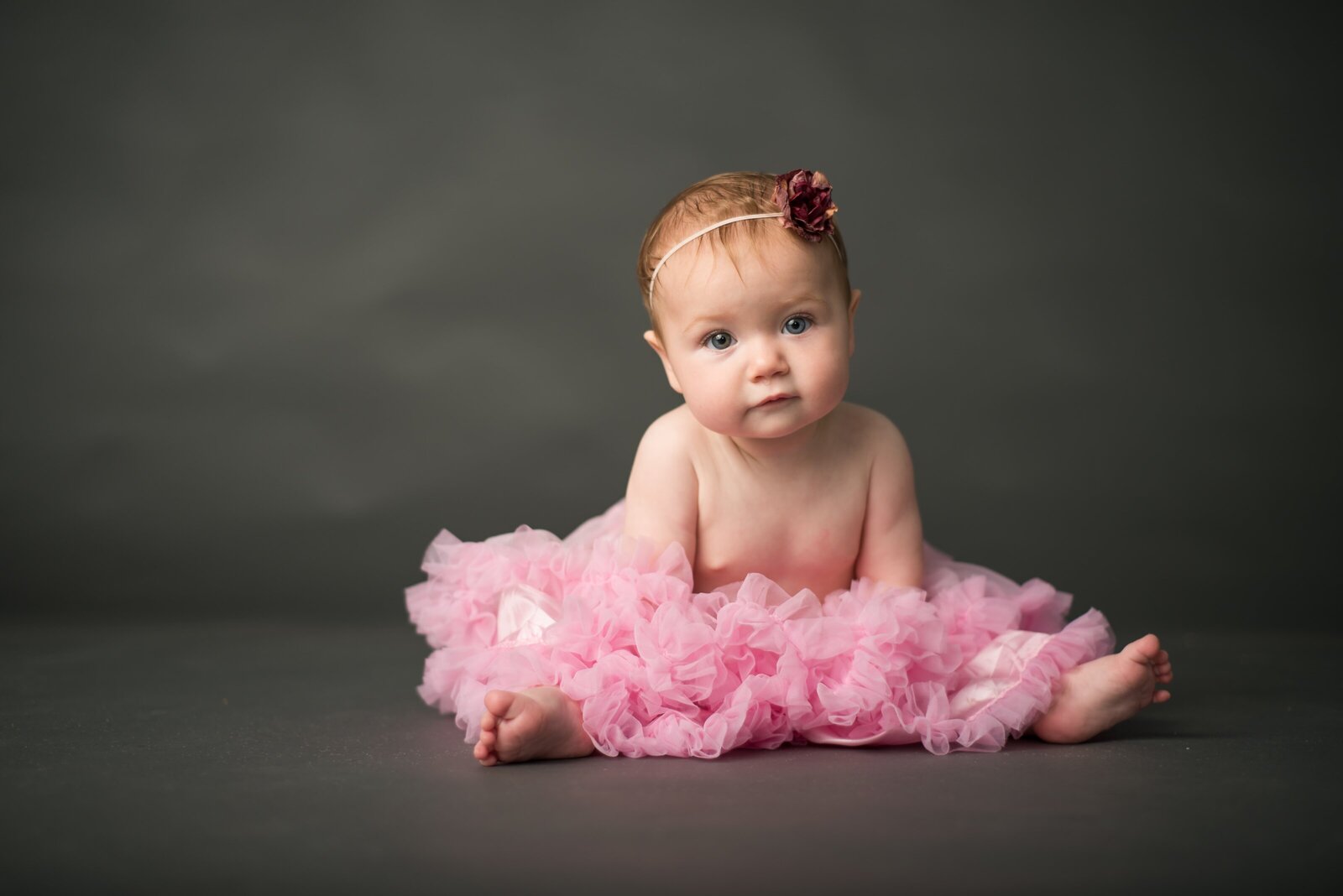 Sitting-Milestone-South-Bend-Baby-Portrait-Lucy-6Months-AHLP-3464_1