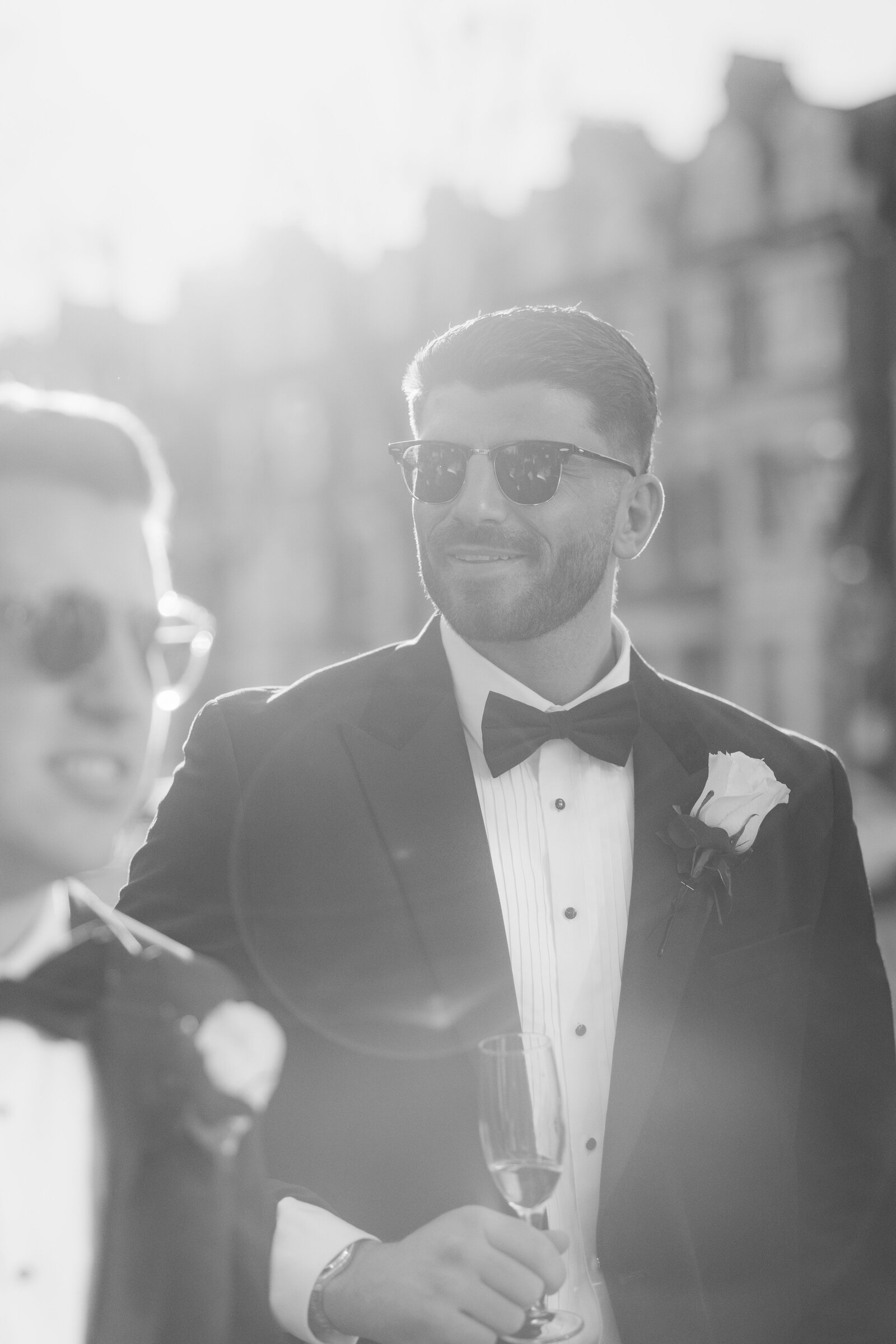 adorlee-weddings-100-groom-portraits-old-marylebone-town-hall-london