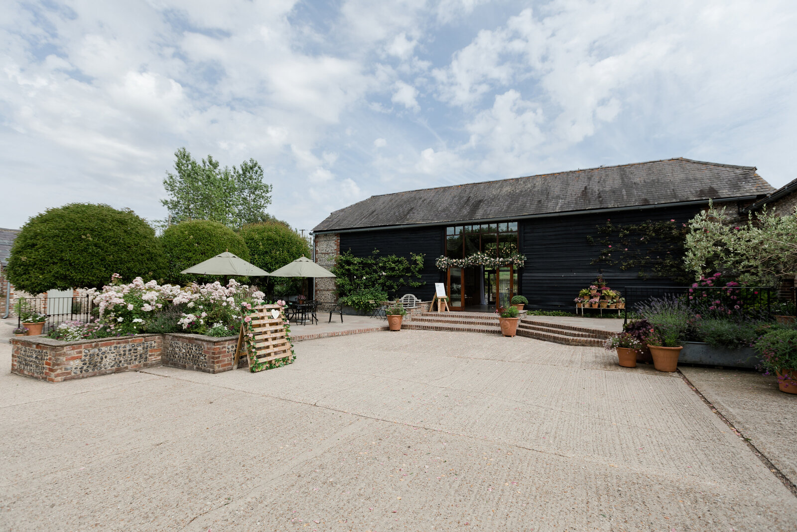 0273 country weddings at Upwaltham Barns in West Sussex