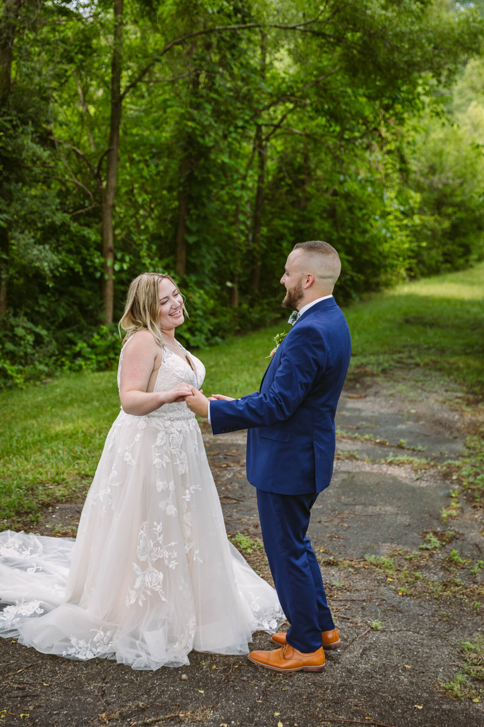 fort wayne, in wedding photography bride and groom