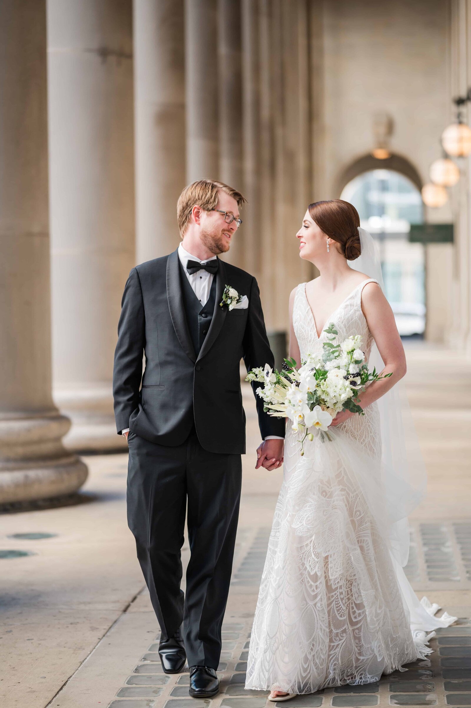 Bride and groom portrait at Chicago union station.