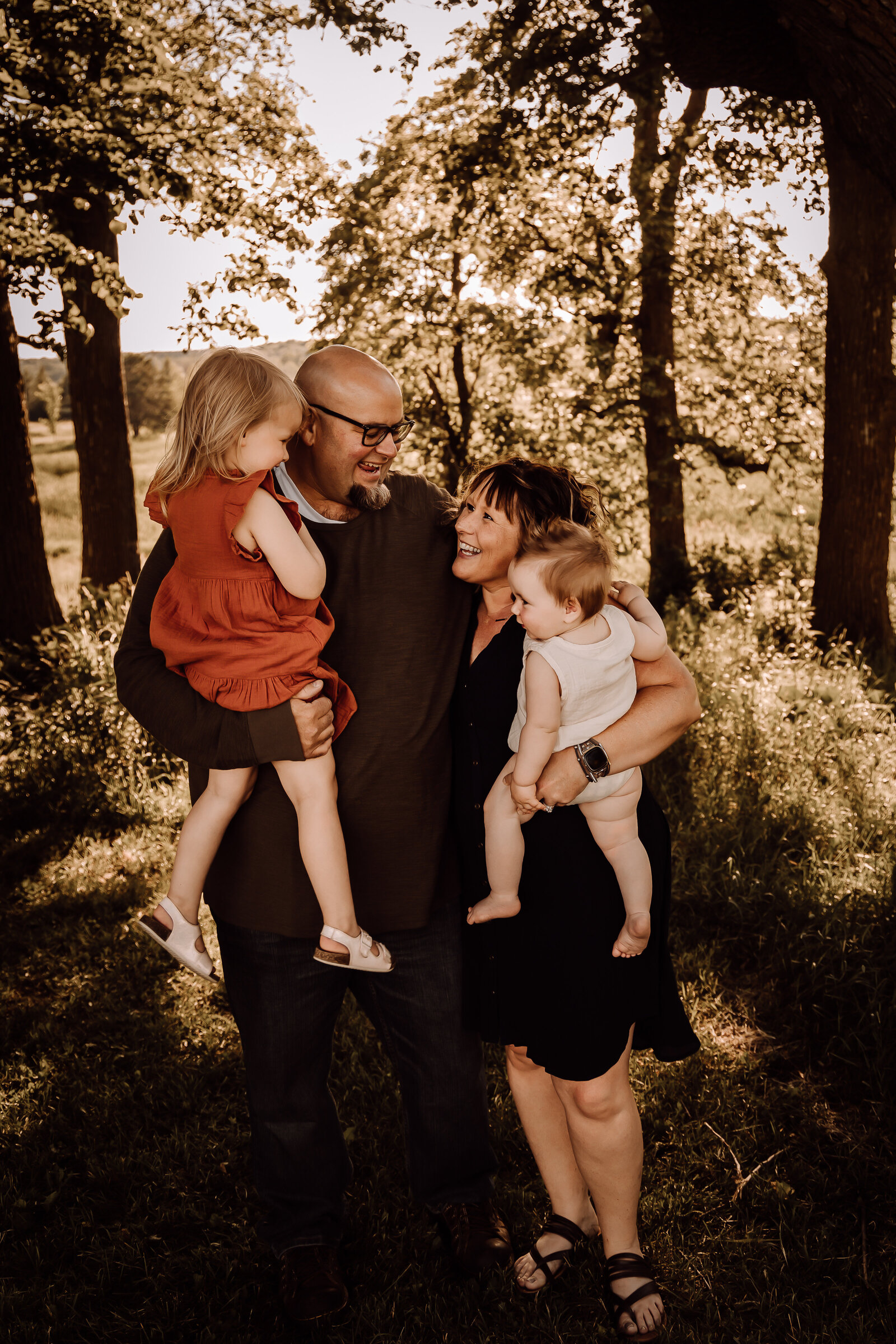Minneapolis Family Photographer - Amanda Nicholle Photography