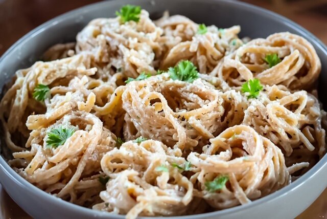 Pasta dinner recipe In The Kitchen with Jackie O.