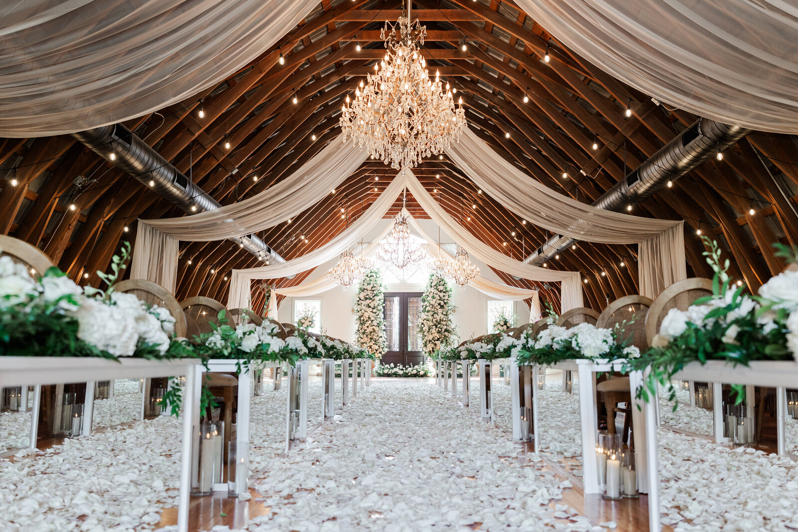 Jennifer B. Photography-Schuyler and Kyra's Wedding2024-0570