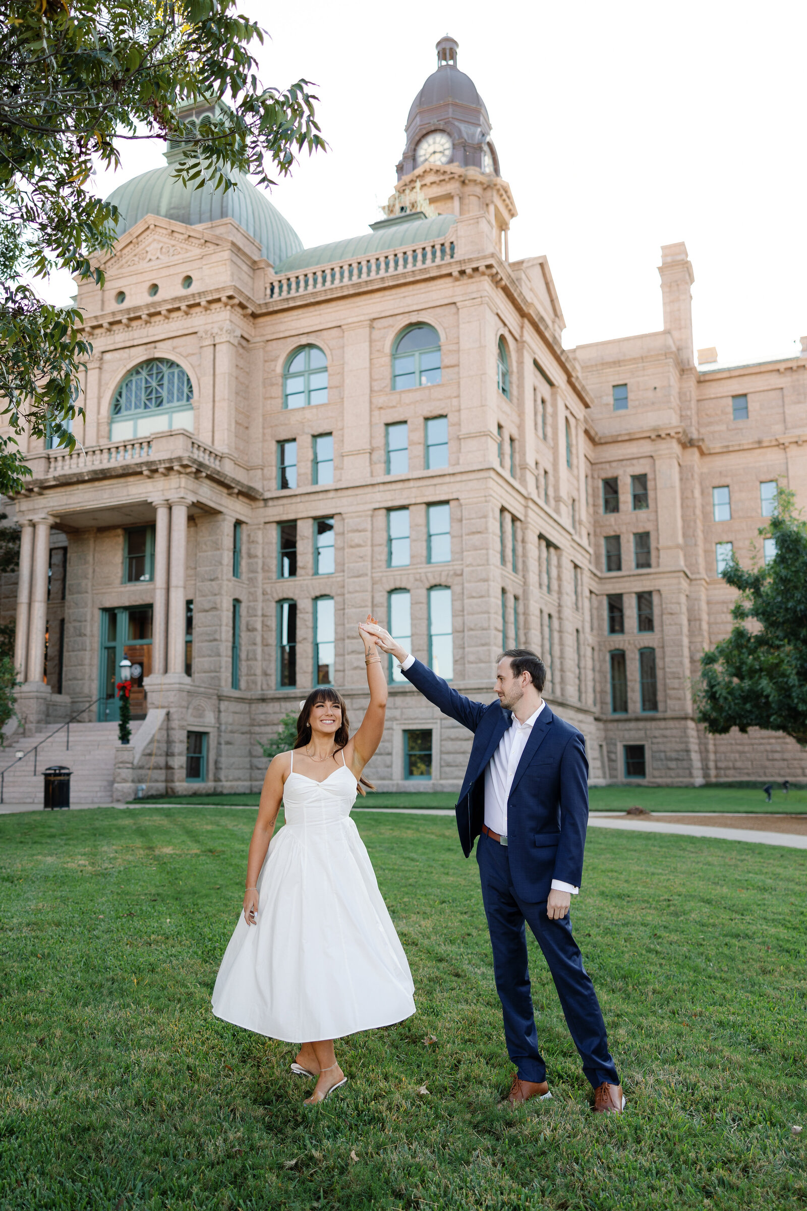 downtowndallasengagementphotos_stillsbytrinity-2