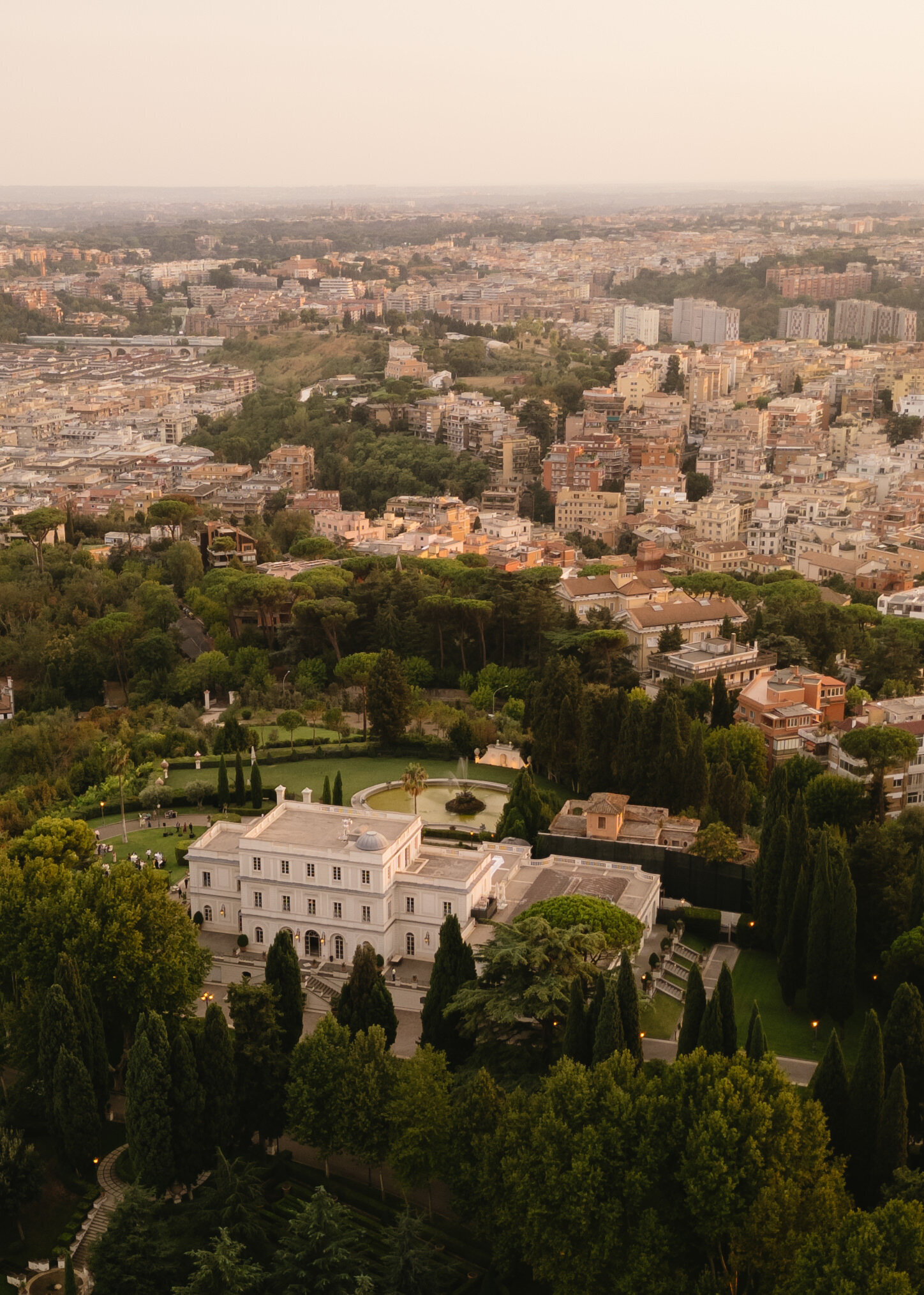 villa-milani-wedding-venue-rome-wedding-photographer-kathryn-mclaren-photographer-1