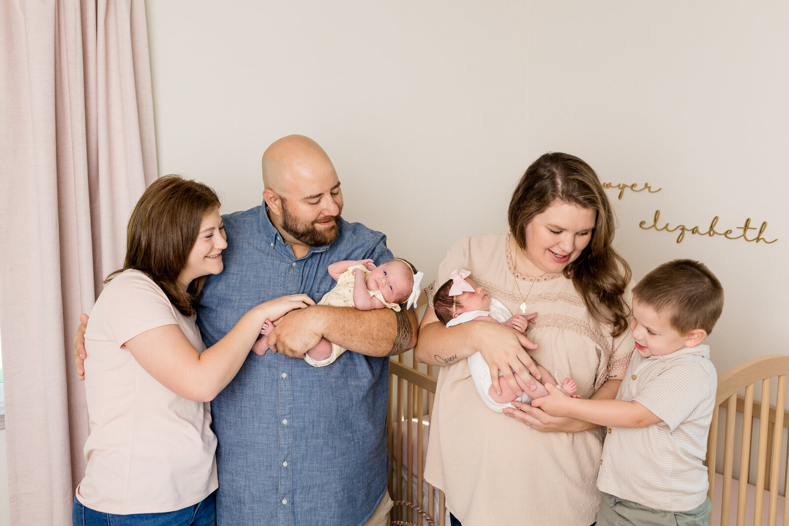 in-home-newborn-photography-session-twin-baby-girls-Georgetown-KY-photographer-7