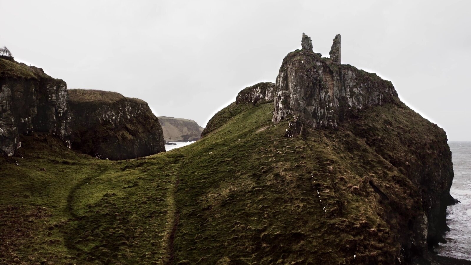 dunseverick-castle-ruins-elopment-010