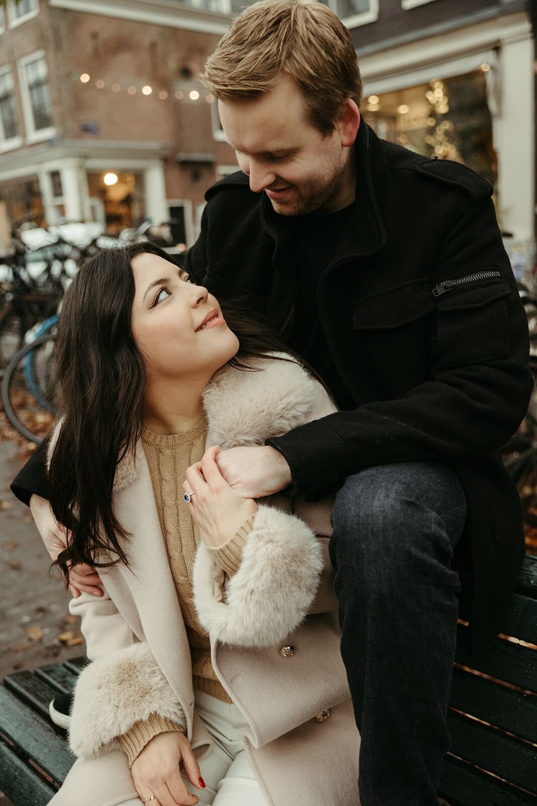 Get-framed-photography-couple-10