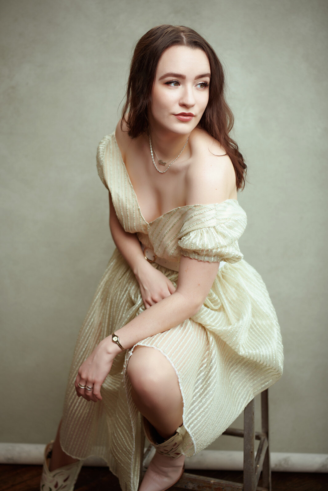 Elegant Artistic Portrait of a Woman in St. Paul, Minnesota-103