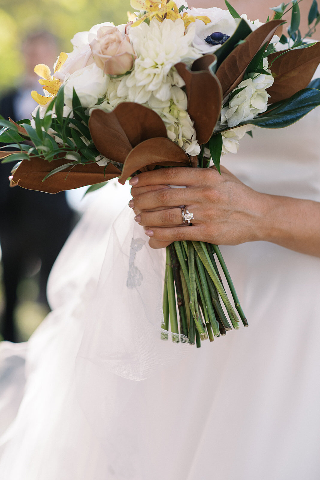 Jordan Grover Photo is a wedding photographer serving St. Louis, Central, and Eastern Missouri as well as travel + destination weddings. Jordan Grover Photo is an editorial and documentary style of photography.