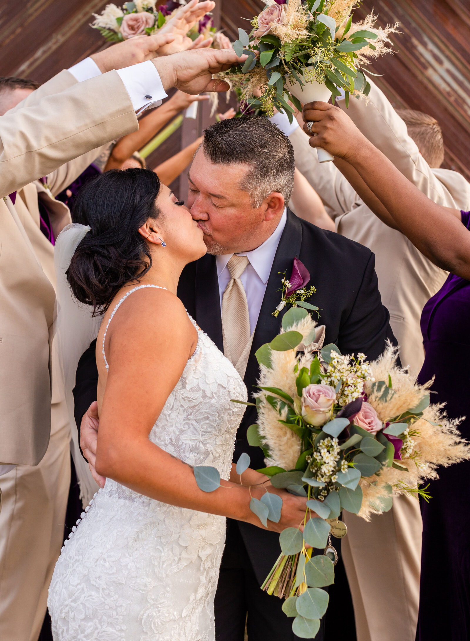 wedding couple kissing