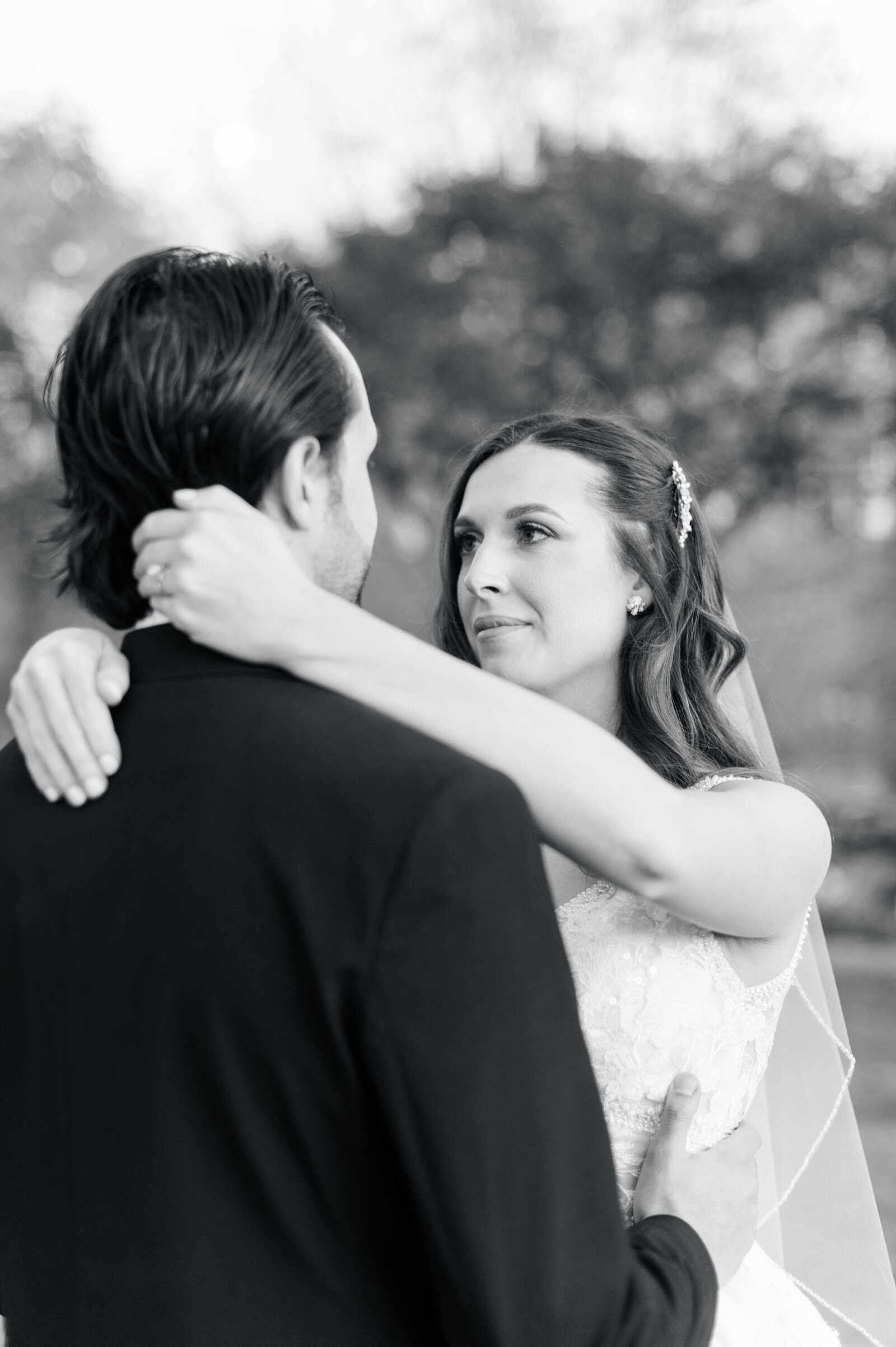 Boise wedding photography at Stone Crossing couples portraits in black and white