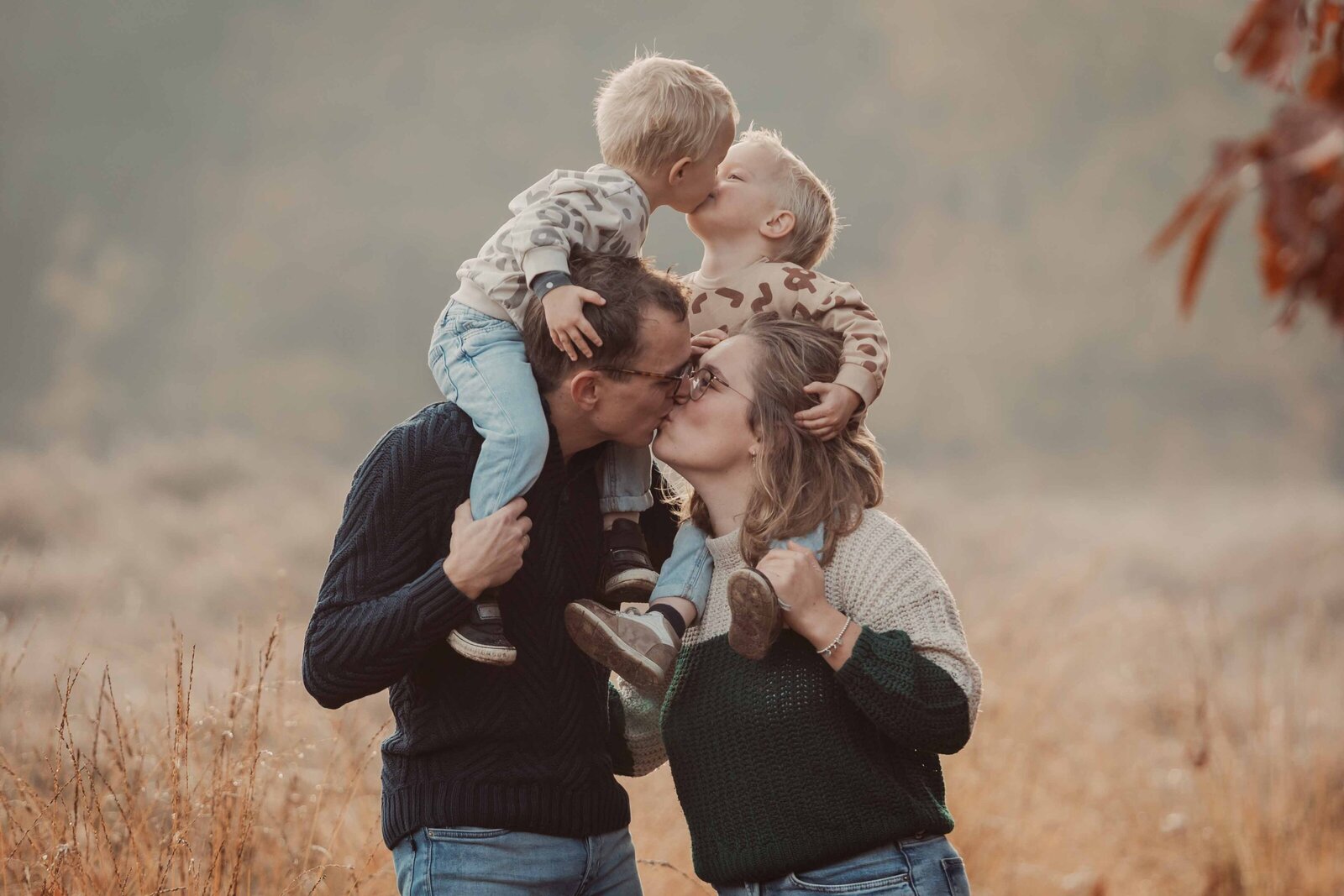 Evita Fotografie, fotograaf zwolle, fotograaf zwartsluis, fotograaf meppel, fotograaf hasselt, fotograaf genemuiden, fotograar vollenhove, fotograaf emmeloord, gezinsfotograaf, gezinsshoot, kinderfotograaf (3 van 26)