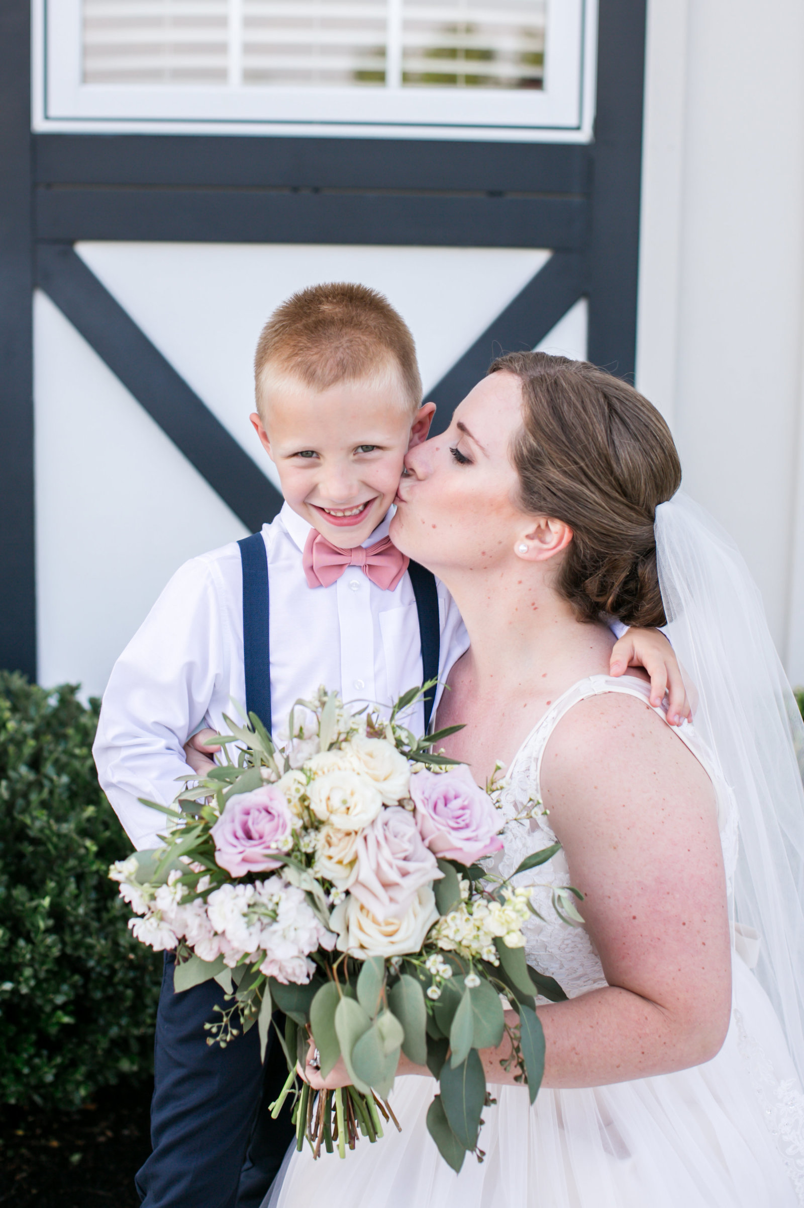 Featured Wedding- Shadow Creek, Purcellville VA - Erin and B-0043