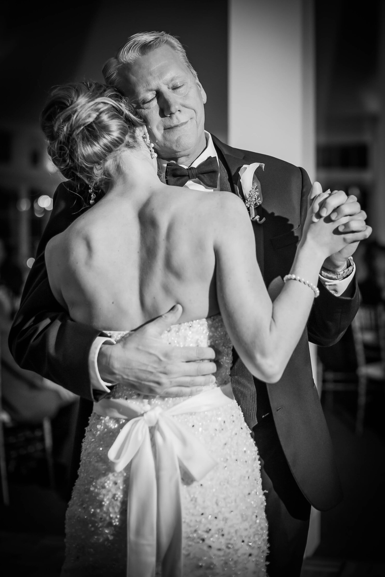 springfield-maor-winery-distillery-wedding-venue-mary-sarah-photography